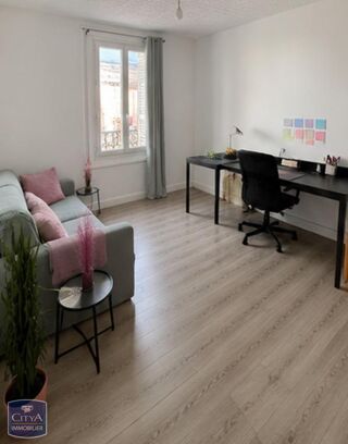  Appartement à louer 2 pièces 40 m²