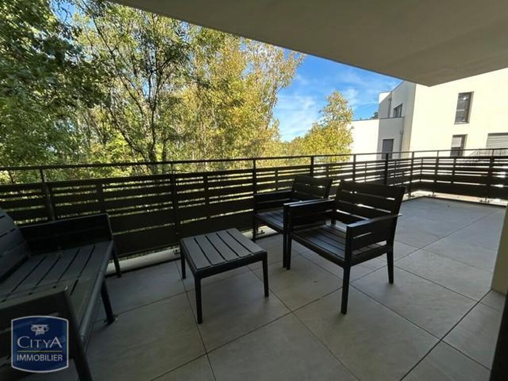 location Appartement - 2 pièce(s) - 43 m² Charbonnières-les-Bains (69260)