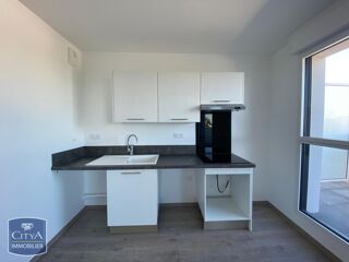  Appartement à louer 3 pièces 61 m²