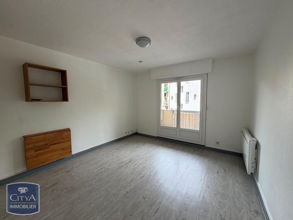 À LOUER : Appartement T1 à Grenoble, idéalement situé da....