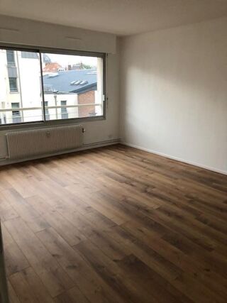  Appartement à louer 2 pièces 44 m²