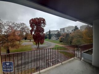  Appartement à louer 3 pièces 53 m²