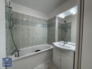 Appartement à louer 2 pièces 37 m²