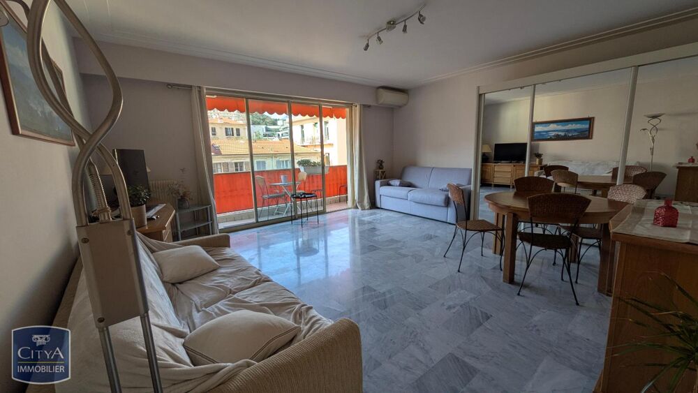 À LOUER : Découvrez ce grand studio meublé idéalement si....