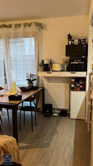 Appartement à louer 2 pièces 37 m²