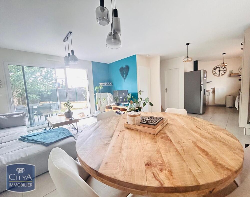 À LOUER : Découvrez cette charmante maison T4 située à M....