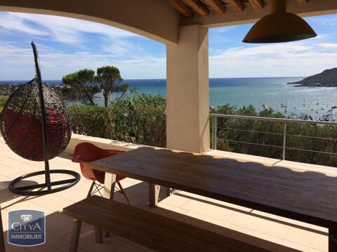  Villa  louer 6 pices 135 m