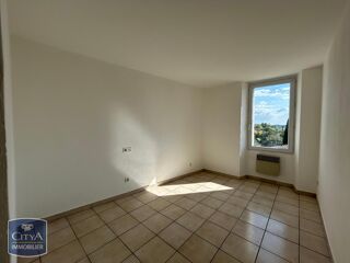  Appartement à louer 2 pièces 47 m²