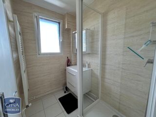  Appartement à louer 2 pièces 46 m²