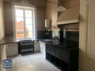  Appartement à louer 3 pièces 104 m²