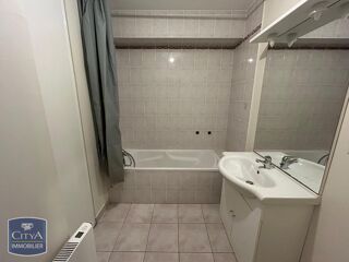  Appartement à louer 2 pièces 41 m²