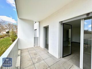  Appartement à louer 3 pièces 68 m²