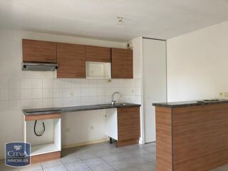  Appartement à louer 3 pièces 60 m²