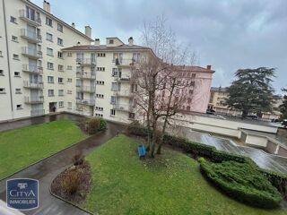  Appartement à louer 3 pièces 67 m²