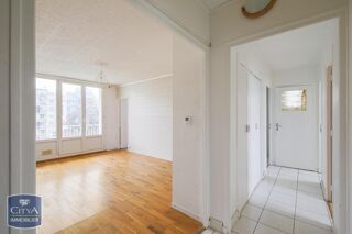  Appartement  louer 4 pices 66 m