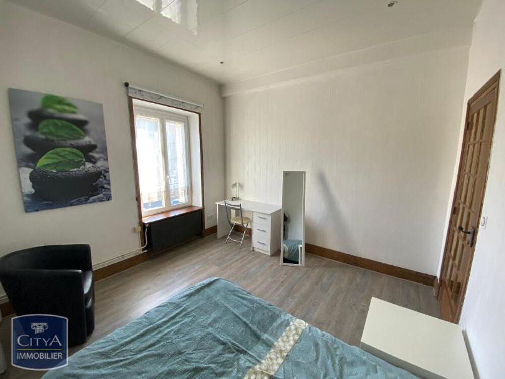EXCLUSIVITÉ - STUDIO MEUBLE COURS BRIAND À louer : venez....