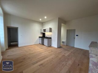  Appartement à louer 2 pièces 48 m²