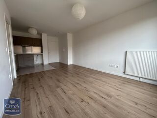  Appartement à louer 2 pièces 40 m²