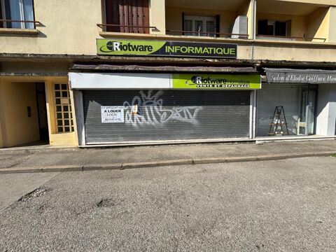 LOCAL COMMERCIAL DECINES CENTRE - Situé 46 rue de la ... 950 69150 Decines