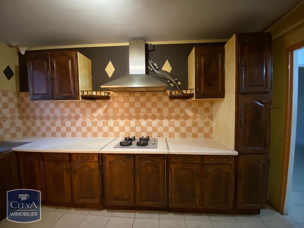 location Appartement - 4 pièce(s) - 85 m² Le Port (97420)