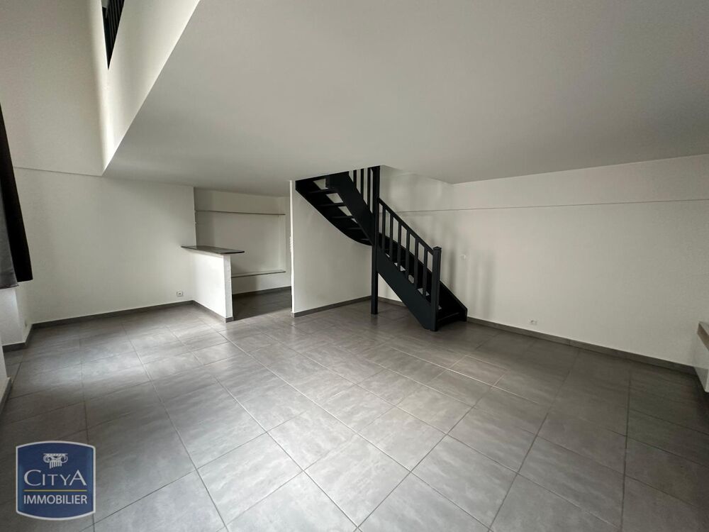 location Appartement - 2 pièce(s) - 55 m² Nîmes (30000)