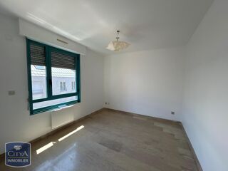  Appartement à louer 2 pièces 43 m²