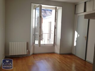  Appartement à louer 2 pièces 40 m²