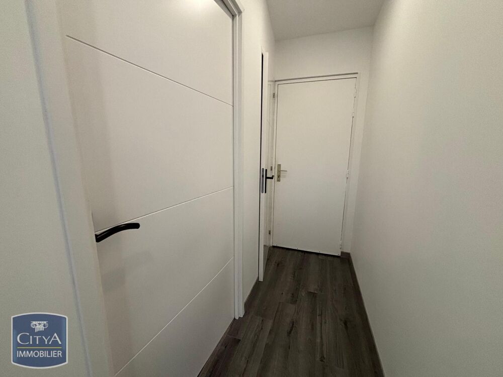  Location / Local Commercial Rezé (44400)