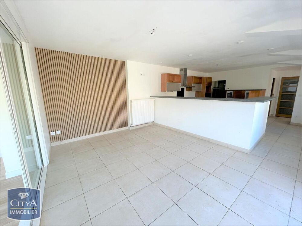 location Maison - 6 pièce(s) - 104 m² Monceau-le-Waast (02840)