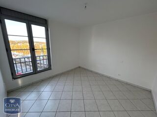  Appartement à louer 2 pièces 45 m²