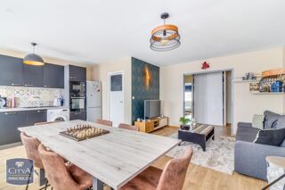  Appartement à louer 3 pièces 64 m²