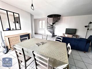  Appartement à louer 3 pièces 63 m²