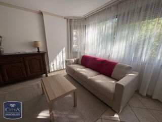  Appartement à louer 2 pièces 53 m²
