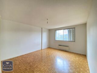  Appartement � louer 2 pi�ces 53 m�