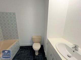  Appartement à louer 2 pièces 46 m²