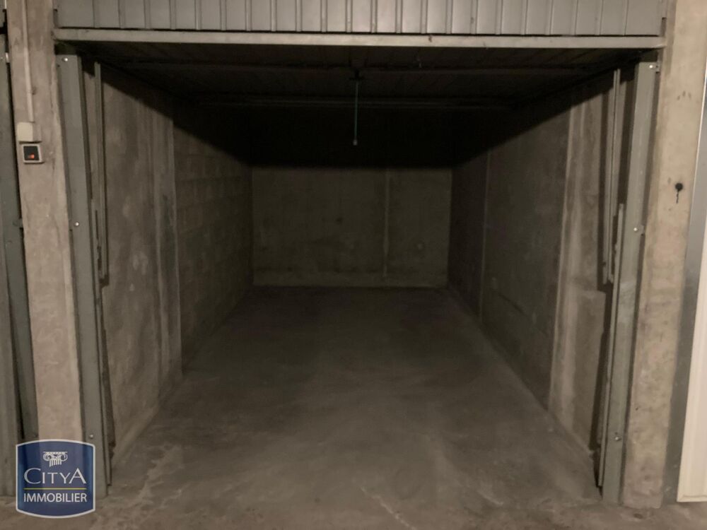 location Parking / Garage Villeurbanne (69100)