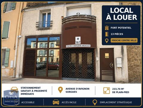 Local professionnel &agrave; fort potentiel - 233 m&sup2; : 100 %... 2000 84700 Sorgues