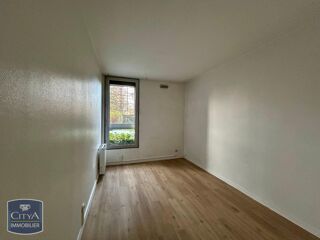  Appartement à louer 3 pièces 73 m²