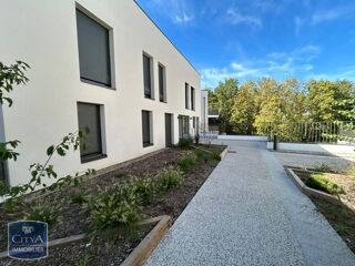 Appartement à louer 2 pièces 43 m²