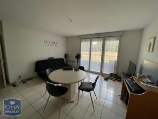  Appartement à louer 3 pièces 53 m²