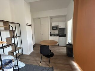 Appartement à louer 1 pièce 21 m²