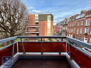  Appartement à louer 2 pièces 62 m²