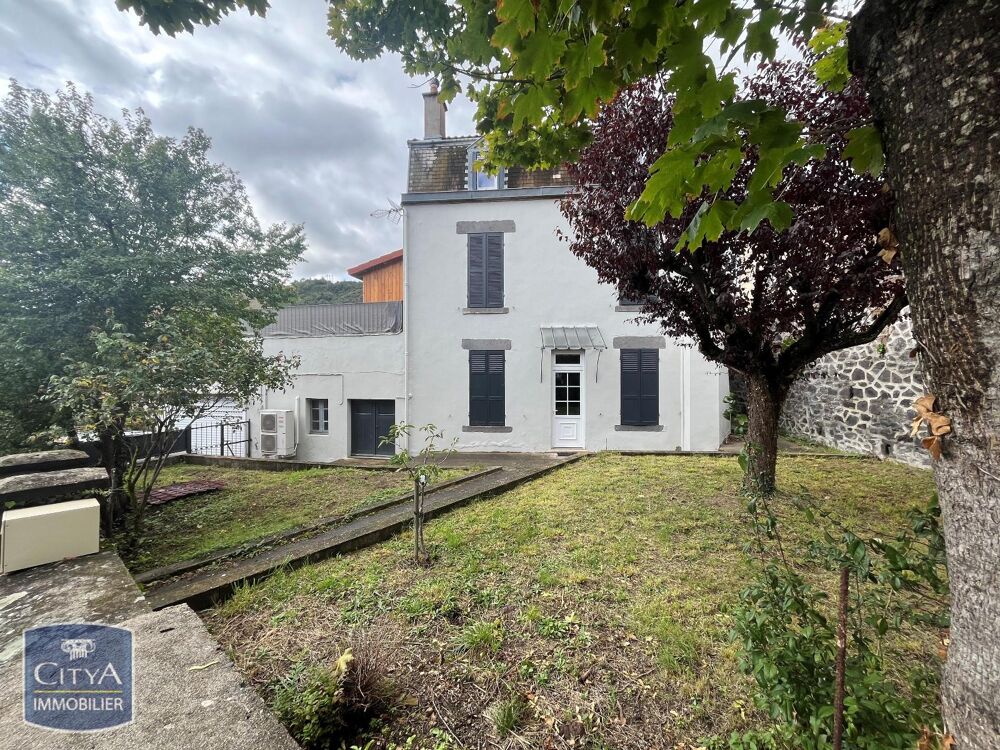 À LOUER MAISON T5 ENVAL AVEC JARDIN ET GARAGE Cette char....