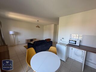  Appartement à louer 1 pièce 33 m²