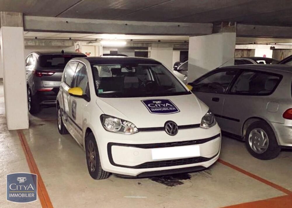 location Parking / Garage Villejuif (94800)