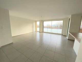  Appartement à louer 4 pièces 88 m²