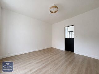 Appartement à louer 2 pièces 38 m²