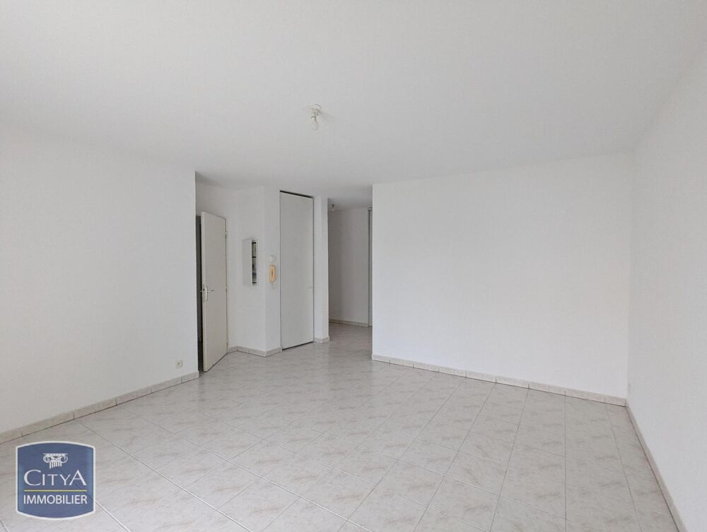 location Appartement - 3 pièce(s) - 66 m² Carcassonne (11000)