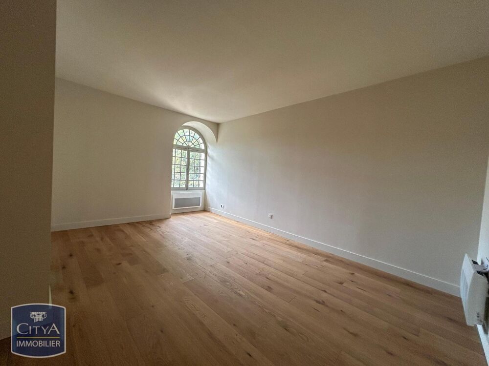 location Appartement - 2 pièce(s) - 55 m² Dole (39100)