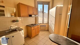  Appartement à louer 1 pièce 34 m²